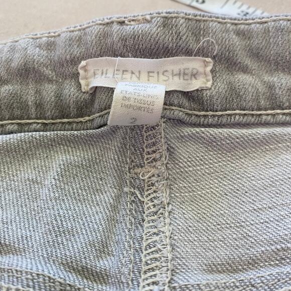 Eileen Fisher Organic Cotton Gray Stonewashed Jeans Size 2 EUC Mid Rise Straight - Picture 4 of 9
